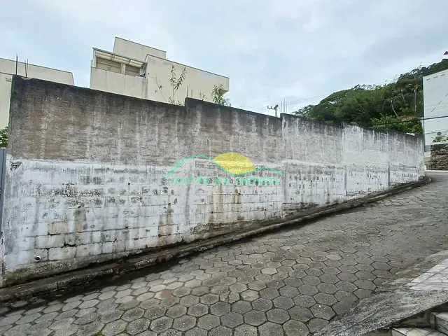 Terreno com 378m², à venda, no bairro Ribeirão da Ilha em Florianópolis