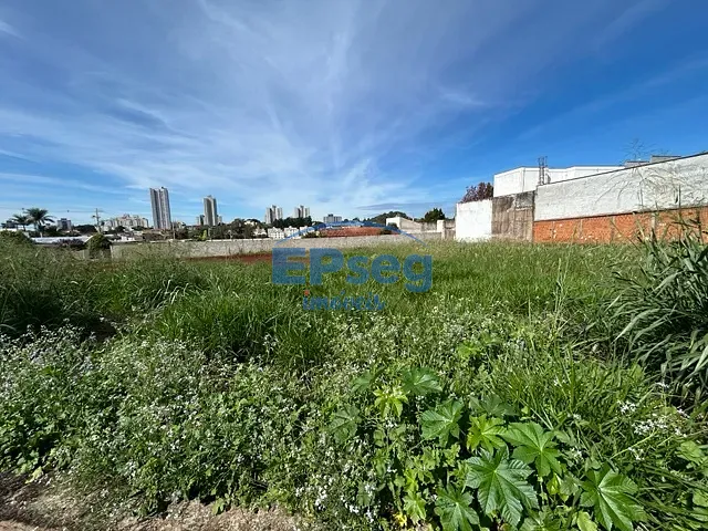 Terreno com 710m², à venda, no bairro Jardim Itatiaia 2 em Londrina