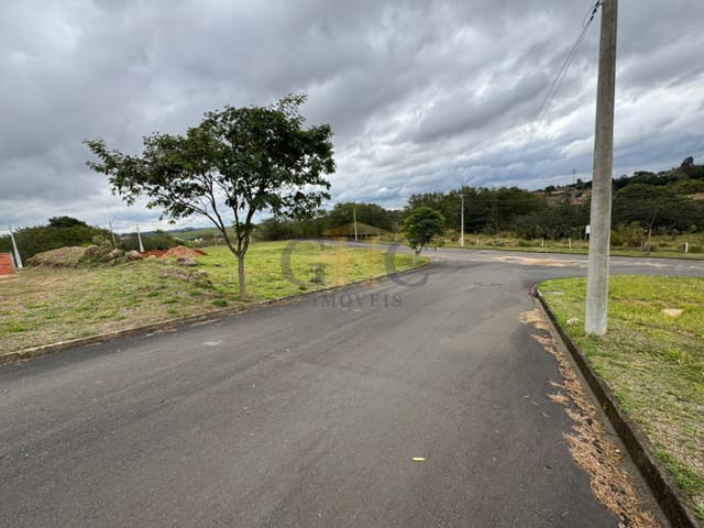 Terreno com 250m², à venda, no bairro Jardim São Lucas em Salto de Pirapora