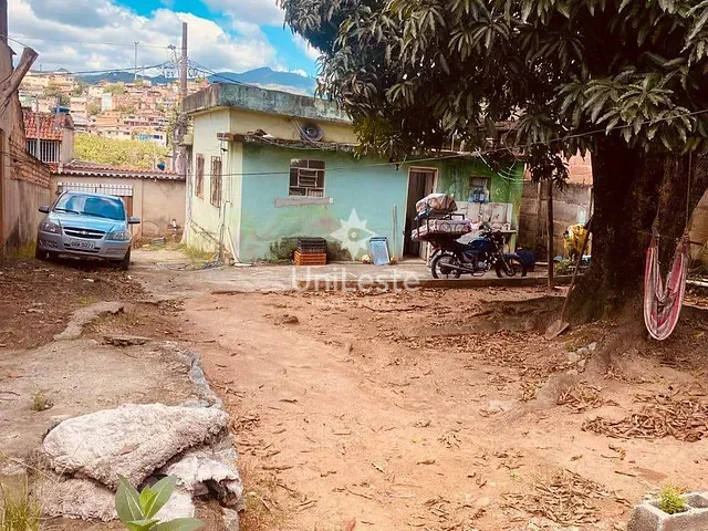 Terreno com 360m², à venda, no bairro São Geraldo em Belo Horizonte
