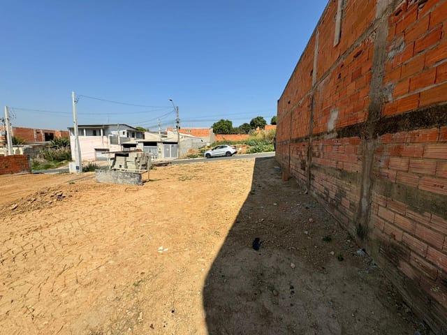 Terreno com 250m², à venda, no bairro Jardim Colina I em Monte Mor
