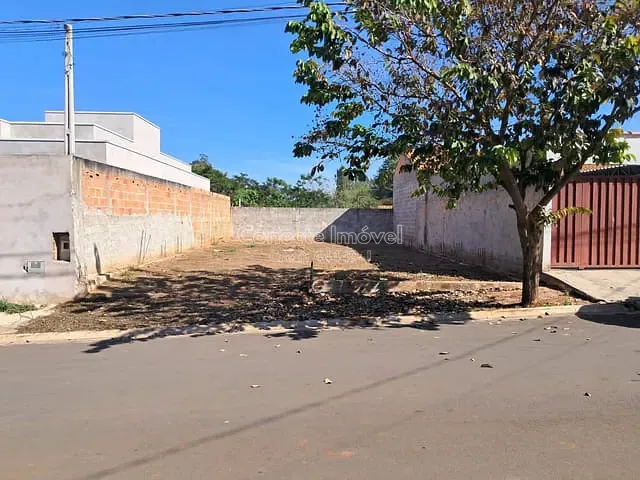Terreno com 200m², à venda, no bairro Moinho Residencial em Holambra