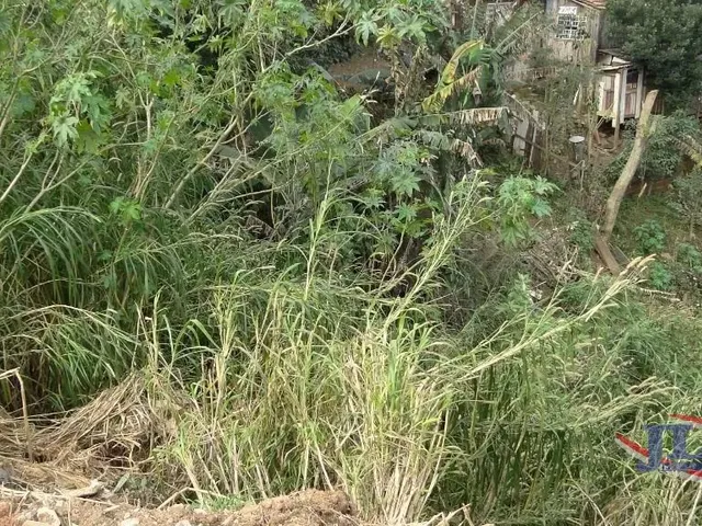 Terreno à venda, no bairro Boa Vista em Curitiba