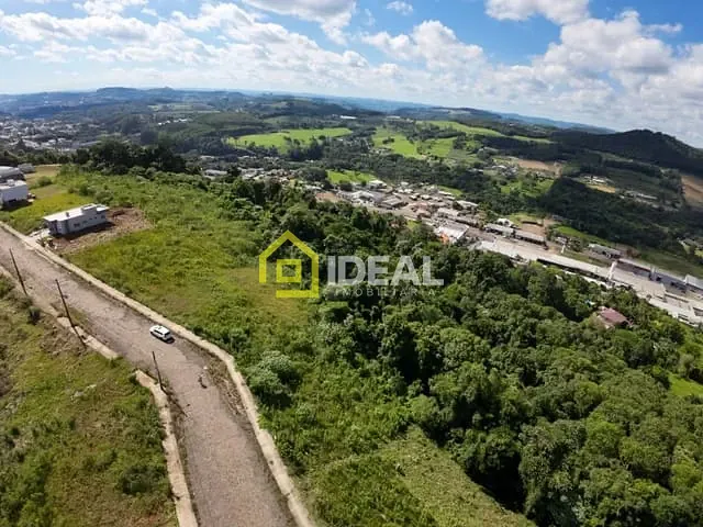 Terreno com 360m², à venda, no bairro São Cristóvão em Concórdia
