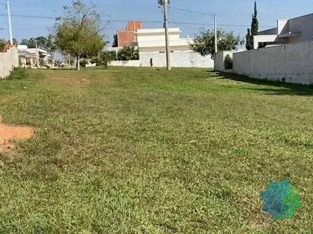 Terreno com 1637m², à venda, no bairro Condomínio Haras Paineiras em Salto