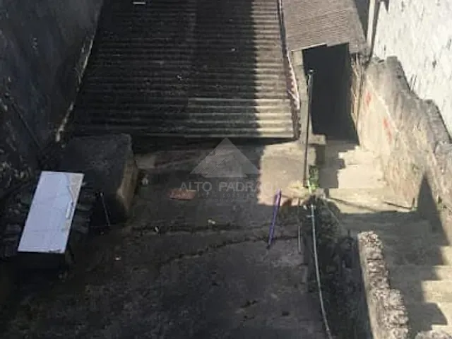 Terreno com 214m², à venda, no bairro Jardim Aracy em Mauá