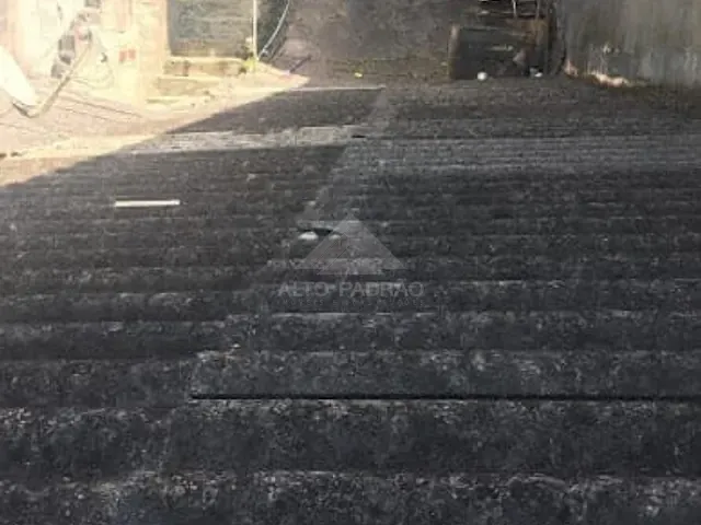 Terreno com 214m², à venda, no bairro Jardim Aracy em Mauá