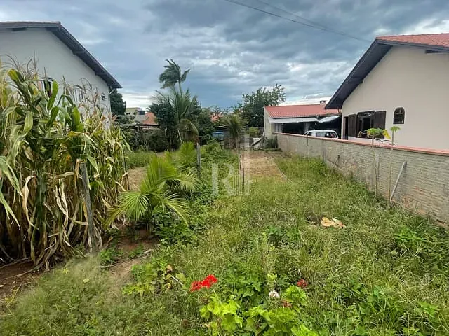 Terreno com 360m², para alugar, no bairro Universitário em Tijucas