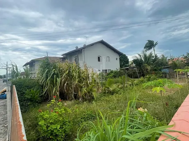 Terreno com 360m², para alugar, no bairro Universitário em Tijucas