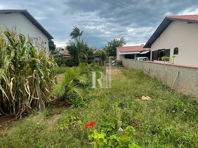 Terreno com 360m², para alugar, no bairro Universitário em Tijucas