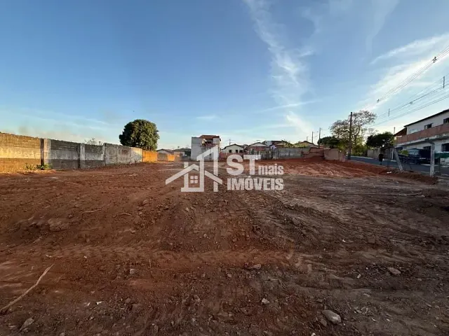 Terreno com 1461m², à venda ou para alugar, no bairro Vila Manoel Alves em Andradas