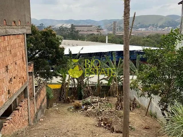 Terreno com 261m², à venda, no bairro Santa Maria II em Barra Mansa