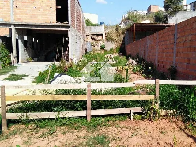 Terreno com 223m², à venda, no bairro Santa Maria em Osasco