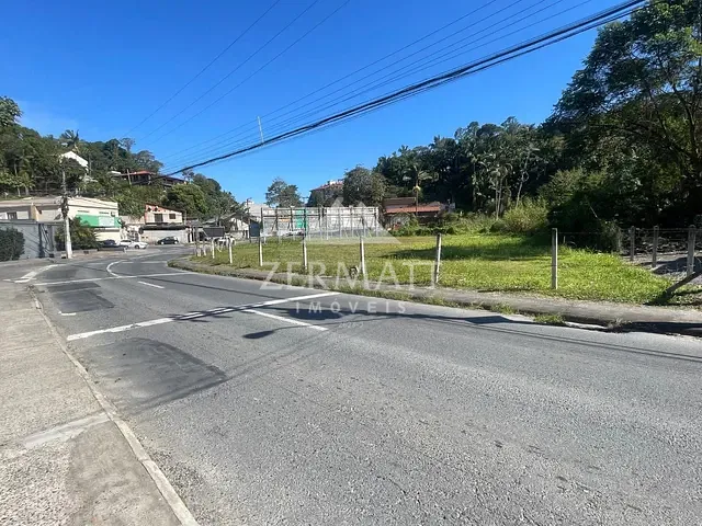 Terreno com 2314m², para alugar, no bairro Itoupava Norte em Blumenau