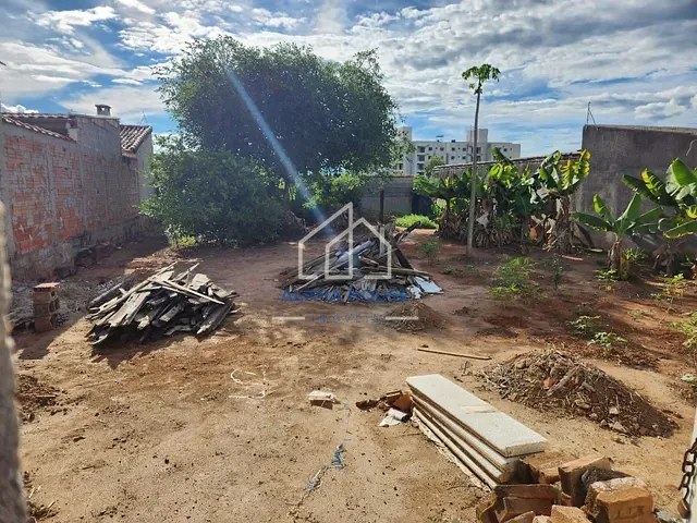 Terreno com 297m², à venda, no bairro Parque das Nações em Pindamonhangaba