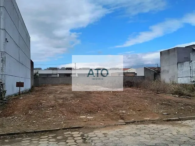 Terreno com 375m², à venda, no bairro TERRA NOVA em Tijucas