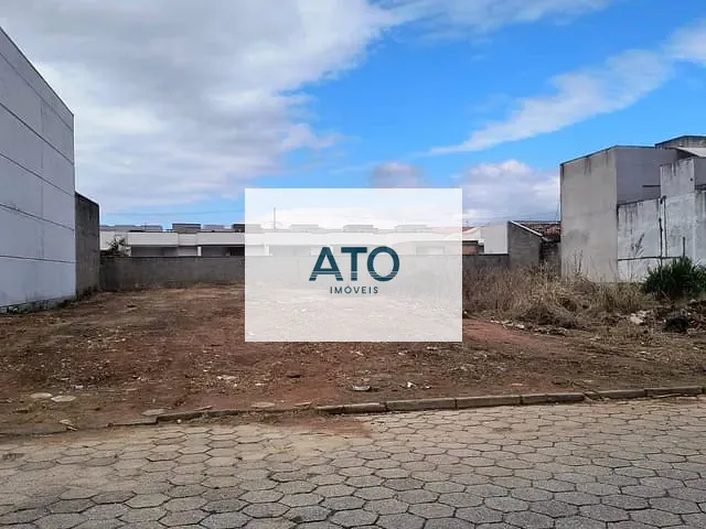 Terreno com 375m², à venda, no bairro TERRA NOVA em Tijucas
