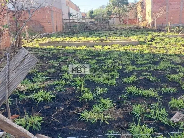 Terreno com 360m², à venda, no bairro Parque Industrial Manchester em Bauru