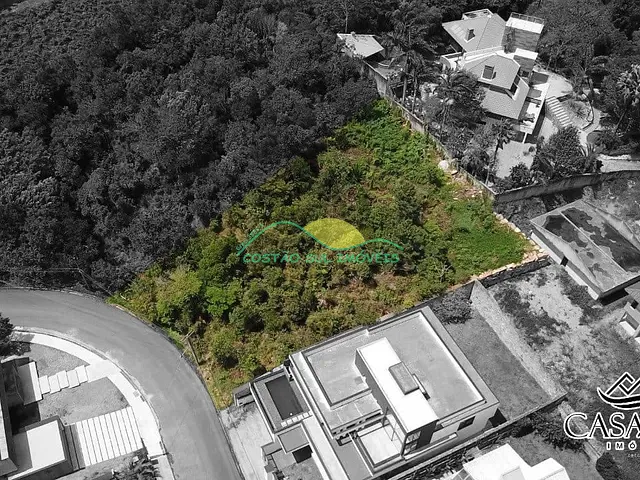 Terreno com 1676m², à venda, no bairro João Paulo em Florianópolis