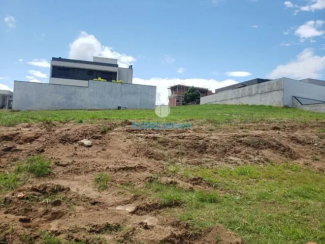 Terreno com 614m², à venda, no bairro Colinas do Paratehy em São José dos Campos