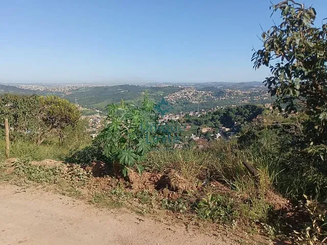 Terreno com 200m², à venda, no bairro Vila São José em Sabará