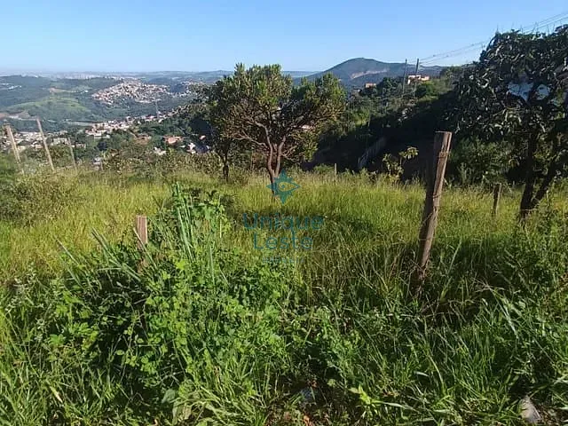 Terreno com 200m², à venda, no bairro Vila São José em Sabará