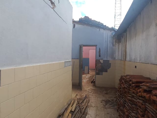Terreno com 261m², à venda, no bairro Centro em Vinhedo