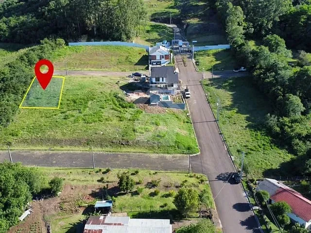 Terreno com 435m², à venda, no bairro Languiru em Teutônia