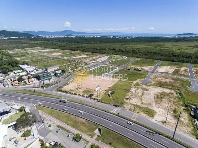 Terreno com 460m², à venda, no bairro Vargem do Bom Jesus em Florianópolis