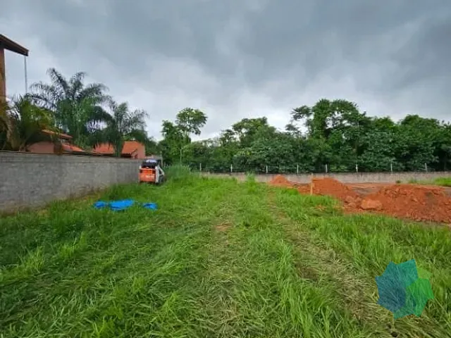 Terreno com 420m², à venda, no bairro Jardim Celani em Salto