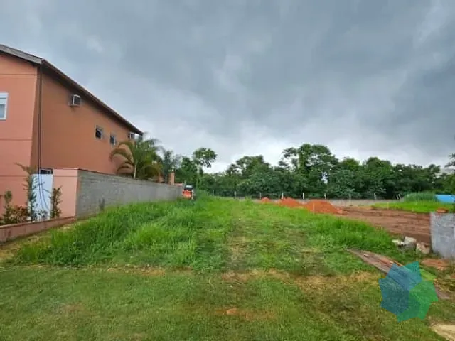 Terreno com 420m², à venda, no bairro Jardim Celani em Salto