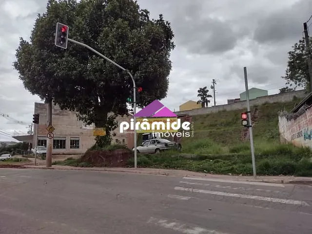 Terreno com 835m², à venda, no bairro Pau de Saia em São José dos Campos