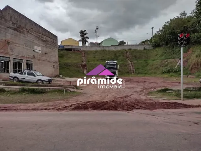 Terreno com 835m², à venda, no bairro Pau de Saia em São José dos Campos