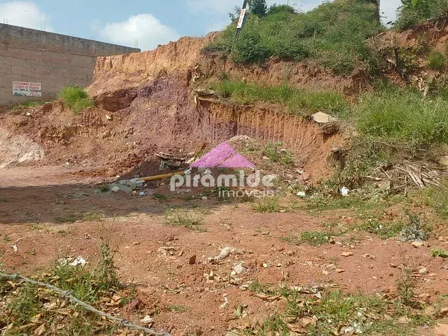 Terreno com 835m², à venda, no bairro Pau de Saia em São José dos Campos