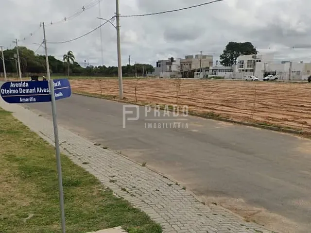 Terreno com 125m², à venda, no bairro Laranjal em Pelotas