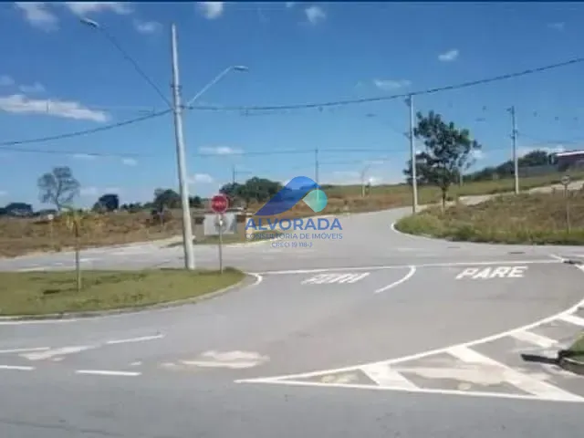 Terreno com 201m², à venda, no bairro Portal dos Pássaros em São José dos Campos