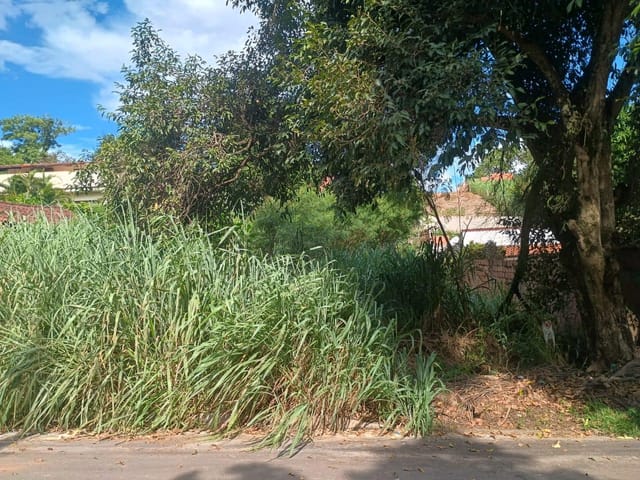 Terreno com 585m², à venda, no bairro Chácaras de Inoã (Inoã) em Maricá