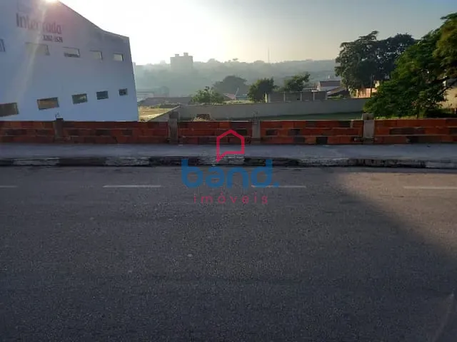 Terreno com 1500m², à venda, no bairro Jardim Araritaguaba em Porto Feliz