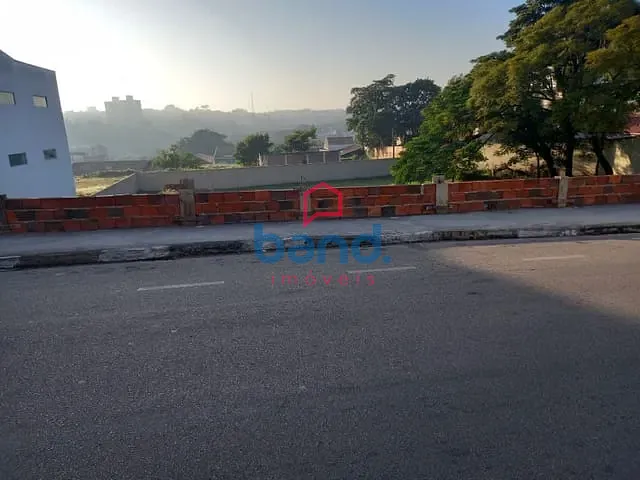 Terreno com 1500m², à venda, no bairro Jardim Araritaguaba em Porto Feliz