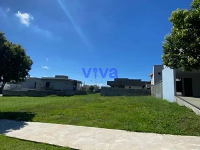 Terreno com 324m², à venda, no bairro Parqville Pinheiros em Aparecida de Goiânia