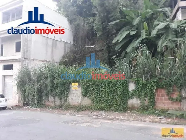 Terreno à venda, no bairro Ano Bom em Barra Mansa