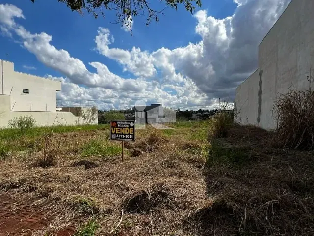Terreno com 300m², à venda, no bairro Belmonte em Rolândia
