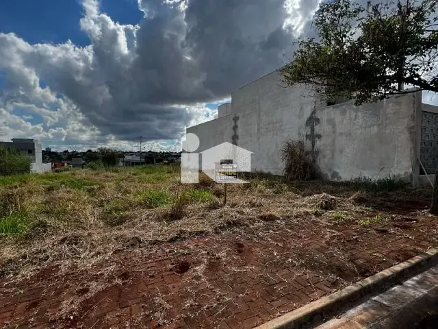 Terreno com 300m², à venda, no bairro Belmonte em Rolândia