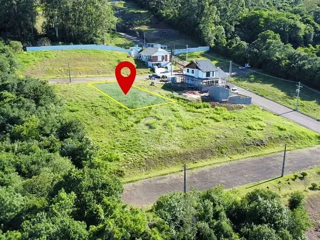 Terreno com 429m², à venda, no bairro Languiru em Teutônia