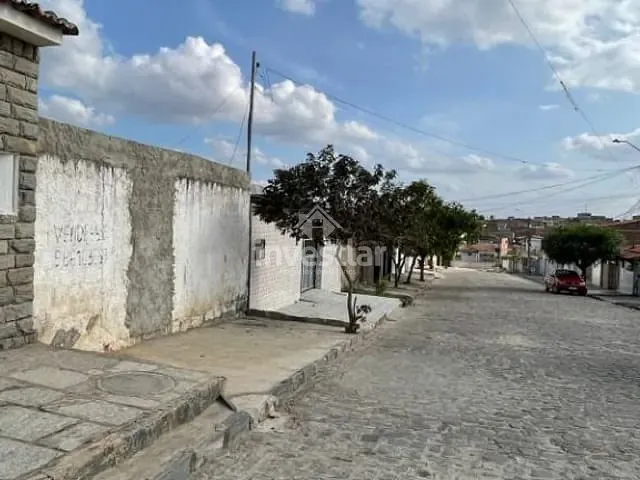 Terreno com 171m², à venda, no bairro Bodocongó em Campina Grande