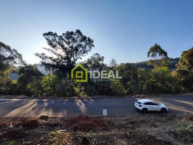 Terreno com 388m², à venda, no bairro Primavera em Concórdia
