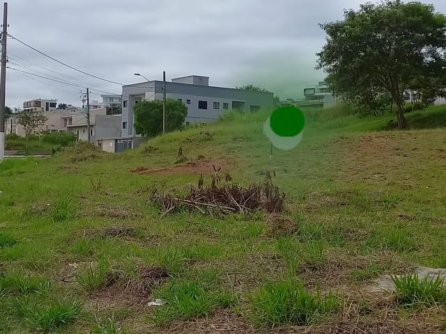 Terreno com 615m², à venda, no bairro Jardim Bela Vista em Guaratinguetá