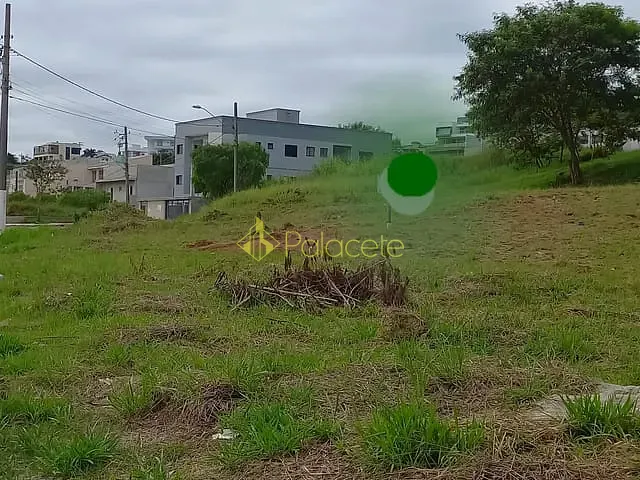 Terreno com 615m², à venda, no bairro Jardim Bela Vista em Guaratinguetá