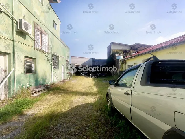 Terreno com 560m², à venda, no bairro Jardim Santa Lídia em Mauá