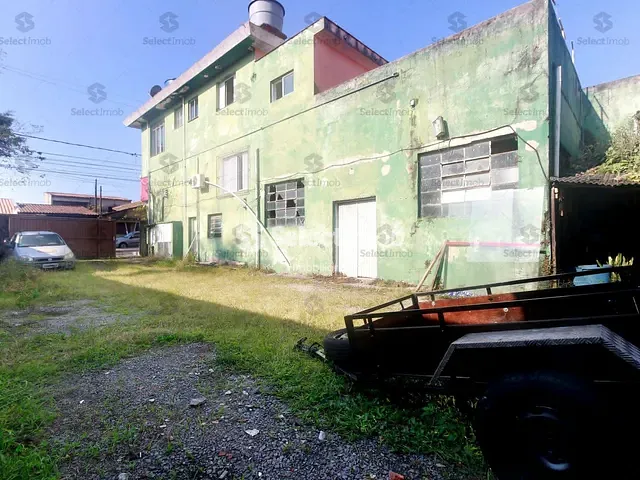 Terreno com 560m², à venda, no bairro Jardim Santa Lídia em Mauá